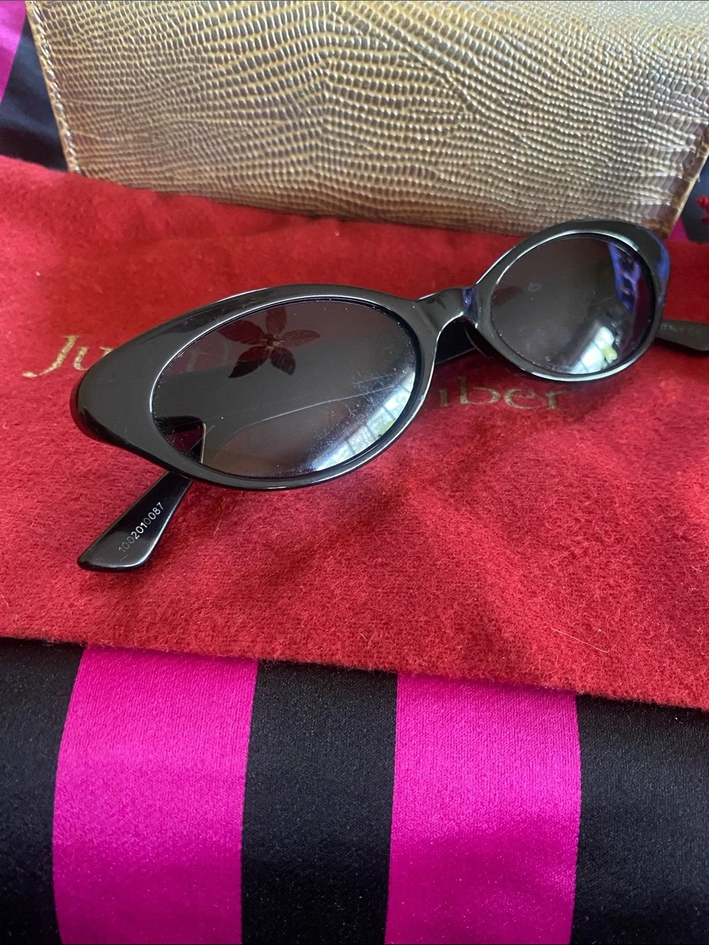 Judith Leiber Black Cat-Eye Sunglasses